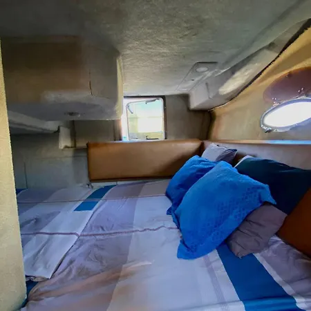 Bateau-hôtel Zeus Valence