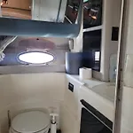 Zeus Hotel en barco Valencia